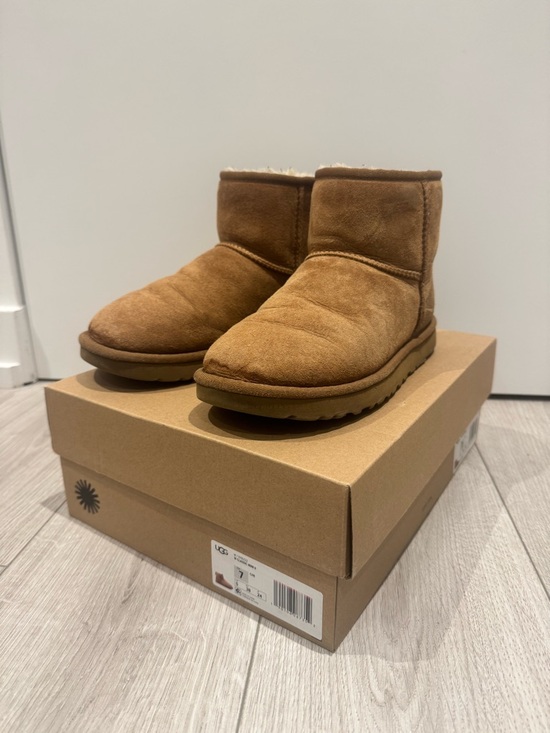 UGG Shoes - Ugg Classic Mini - chestnut